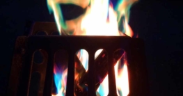 Mystical Fire Feuerzusatz im Feuerkorb bei der Sommersonnenwende